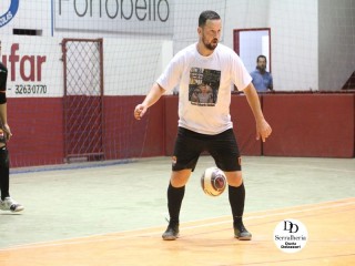 
<a style='margin-left: 5px;' class='btn btn-xs btn-social btn-facebook' href='https://www.facebook.com/sharer/sharer.php?u=https://www.boladovale.com.br/imgs/800-800-90/conteudo/fotos/1790/img2502.jpg' rel='popup' data-width='500' data-height='400'><i class='fa fa-facebook'></i>Compartilhar <span class='hidden-xs'>no Facebook</span>
</a> 
<a class='btn btn-default btn-xs' target='_blank' href='imgs/800-800-90/conteudo/fotos/1790/img2502.jpg'>
<span class='glyphicon glyphicon-cloud-download'></span> Salvar
</a> 
<span></span>