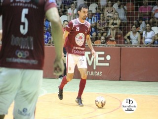 
<a style='margin-left: 5px;' class='btn btn-xs btn-social btn-facebook' href='https://www.facebook.com/sharer/sharer.php?u=https://www.boladovale.com.br/imgs/800-800-90/conteudo/fotos/1790/img2542.jpg' rel='popup' data-width='500' data-height='400'><i class='fa fa-facebook'></i>Compartilhar <span class='hidden-xs'>no Facebook</span>
</a> 
<a class='btn btn-default btn-xs' target='_blank' href='imgs/800-800-90/conteudo/fotos/1790/img2542.jpg'>
<span class='glyphicon glyphicon-cloud-download'></span> Salvar
</a> 
<span></span>