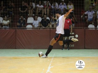 
<a style='margin-left: 5px;' class='btn btn-xs btn-social btn-facebook' href='https://www.facebook.com/sharer/sharer.php?u=https://www.boladovale.com.br/imgs/800-800-90/conteudo/fotos/1790/img2550.jpg' rel='popup' data-width='500' data-height='400'><i class='fa fa-facebook'></i>Compartilhar <span class='hidden-xs'>no Facebook</span>
</a> 
<a class='btn btn-default btn-xs' target='_blank' href='imgs/800-800-90/conteudo/fotos/1790/img2550.jpg'>
<span class='glyphicon glyphicon-cloud-download'></span> Salvar
</a> 
<span></span>