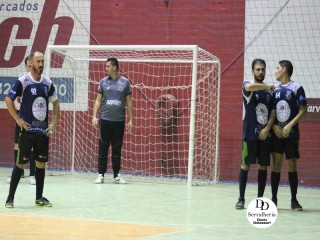 
<a style='margin-left: 5px;' class='btn btn-xs btn-social btn-facebook' href='https://www.facebook.com/sharer/sharer.php?u=https://www.boladovale.com.br/imgs/800-800-90/conteudo/fotos/1791/img2617.jpg' rel='popup' data-width='500' data-height='400'><i class='fa fa-facebook'></i>Compartilhar <span class='hidden-xs'>no Facebook</span>
</a> 
<a class='btn btn-default btn-xs' target='_blank' href='imgs/800-800-90/conteudo/fotos/1791/img2617.jpg'>
<span class='glyphicon glyphicon-cloud-download'></span> Salvar
</a> 
<span></span>