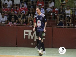 
<a style='margin-left: 5px;' class='btn btn-xs btn-social btn-facebook' href='https://www.facebook.com/sharer/sharer.php?u=https://www.boladovale.com.br/imgs/800-800-90/conteudo/fotos/1791/img2632.jpg' rel='popup' data-width='500' data-height='400'><i class='fa fa-facebook'></i>Compartilhar <span class='hidden-xs'>no Facebook</span>
</a> 
<a class='btn btn-default btn-xs' target='_blank' href='imgs/800-800-90/conteudo/fotos/1791/img2632.jpg'>
<span class='glyphicon glyphicon-cloud-download'></span> Salvar
</a> 
<span></span>