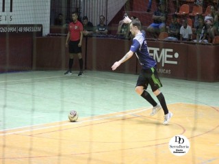 
<a style='margin-left: 5px;' class='btn btn-xs btn-social btn-facebook' href='https://www.facebook.com/sharer/sharer.php?u=https://www.boladovale.com.br/imgs/800-800-90/conteudo/fotos/1791/img2644.jpg' rel='popup' data-width='500' data-height='400'><i class='fa fa-facebook'></i>Compartilhar <span class='hidden-xs'>no Facebook</span>
</a> 
<a class='btn btn-default btn-xs' target='_blank' href='imgs/800-800-90/conteudo/fotos/1791/img2644.jpg'>
<span class='glyphicon glyphicon-cloud-download'></span> Salvar
</a> 
<span></span>