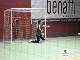 
<a style='margin-left: 5px;' class='btn btn-xs btn-social btn-facebook' href='https://www.facebook.com/sharer/sharer.php?u=https://www.boladovale.com.br/imgs/800-800-90/conteudo/fotos/1791/img2653.jpg' rel='popup' data-width='500' data-height='400'><i class='fa fa-facebook'></i>Compartilhar <span class='hidden-xs'>no Facebook</span>
</a> 
<a class='btn btn-default btn-xs' target='_blank' href='imgs/800-800-90/conteudo/fotos/1791/img2653.jpg'>
<span class='glyphicon glyphicon-cloud-download'></span> Salvar
</a> 
<span></span>