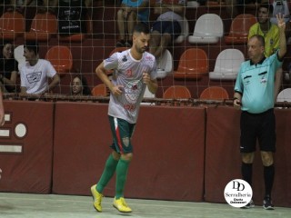 
<a style='margin-left: 5px;' class='btn btn-xs btn-social btn-facebook' href='https://www.facebook.com/sharer/sharer.php?u=https://www.boladovale.com.br/imgs/800-800-90/conteudo/fotos/1792/img2693.jpg' rel='popup' data-width='500' data-height='400'><i class='fa fa-facebook'></i>Compartilhar <span class='hidden-xs'>no Facebook</span>
</a> 
<a class='btn btn-default btn-xs' target='_blank' href='imgs/800-800-90/conteudo/fotos/1792/img2693.jpg'>
<span class='glyphicon glyphicon-cloud-download'></span> Salvar
</a> 
<span></span>