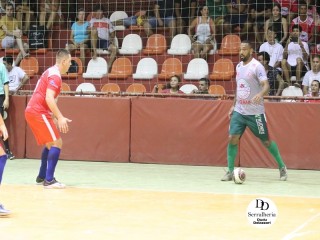 
<a style='margin-left: 5px;' class='btn btn-xs btn-social btn-facebook' href='https://www.facebook.com/sharer/sharer.php?u=https://www.boladovale.com.br/imgs/800-800-90/conteudo/fotos/1792/img3897.jpg' rel='popup' data-width='500' data-height='400'><i class='fa fa-facebook'></i>Compartilhar <span class='hidden-xs'>no Facebook</span>
</a> 
<a class='btn btn-default btn-xs' target='_blank' href='imgs/800-800-90/conteudo/fotos/1792/img3897.jpg'>
<span class='glyphicon glyphicon-cloud-download'></span> Salvar
</a> 
<span></span>