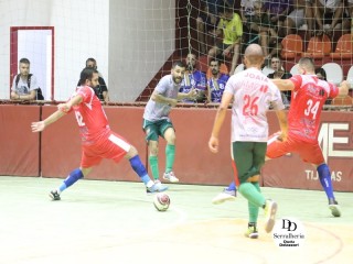 
<a style='margin-left: 5px;' class='btn btn-xs btn-social btn-facebook' href='https://www.facebook.com/sharer/sharer.php?u=https://www.boladovale.com.br/imgs/800-800-90/conteudo/fotos/1792/img3902.jpg' rel='popup' data-width='500' data-height='400'><i class='fa fa-facebook'></i>Compartilhar <span class='hidden-xs'>no Facebook</span>
</a> 
<a class='btn btn-default btn-xs' target='_blank' href='imgs/800-800-90/conteudo/fotos/1792/img3902.jpg'>
<span class='glyphicon glyphicon-cloud-download'></span> Salvar
</a> 
<span></span>