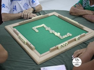 
<a style='margin-left: 5px;' class='btn btn-xs btn-social btn-facebook' href='https://www.facebook.com/sharer/sharer.php?u=https://www.boladovale.com.br/imgs/800-800-90/conteudo/fotos/1794/img3722.jpg' rel='popup' data-width='500' data-height='400'><i class='fa fa-facebook'></i>Compartilhar <span class='hidden-xs'>no Facebook</span>
</a> 
<a class='btn btn-default btn-xs' target='_blank' href='imgs/800-800-90/conteudo/fotos/1794/img3722.jpg'>
<span class='glyphicon glyphicon-cloud-download'></span> Salvar
</a> 
<span></span>