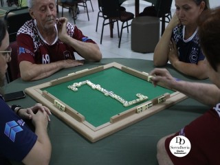 
<a style='margin-left: 5px;' class='btn btn-xs btn-social btn-facebook' href='https://www.facebook.com/sharer/sharer.php?u=https://www.boladovale.com.br/imgs/800-800-90/conteudo/fotos/1794/img3736.jpg' rel='popup' data-width='500' data-height='400'><i class='fa fa-facebook'></i>Compartilhar <span class='hidden-xs'>no Facebook</span>
</a> 
<a class='btn btn-default btn-xs' target='_blank' href='imgs/800-800-90/conteudo/fotos/1794/img3736.jpg'>
<span class='glyphicon glyphicon-cloud-download'></span> Salvar
</a> 
<span></span>