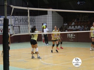 
<a style='margin-left: 5px;' class='btn btn-xs btn-social btn-facebook' href='https://www.facebook.com/sharer/sharer.php?u=https://www.boladovale.com.br/imgs/800-800-90/conteudo/fotos/1795/img2879.jpg' rel='popup' data-width='500' data-height='400'><i class='fa fa-facebook'></i>Compartilhar <span class='hidden-xs'>no Facebook</span>
</a> 
<a class='btn btn-default btn-xs' target='_blank' href='imgs/800-800-90/conteudo/fotos/1795/img2879.jpg'>
<span class='glyphicon glyphicon-cloud-download'></span> Salvar
</a> 
<span></span>