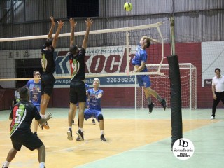 
<a style='margin-left: 5px;' class='btn btn-xs btn-social btn-facebook' href='https://www.facebook.com/sharer/sharer.php?u=https://www.boladovale.com.br/imgs/800-800-90/conteudo/fotos/1795/img3071.jpg' rel='popup' data-width='500' data-height='400'><i class='fa fa-facebook'></i>Compartilhar <span class='hidden-xs'>no Facebook</span>
</a> 
<a class='btn btn-default btn-xs' target='_blank' href='imgs/800-800-90/conteudo/fotos/1795/img3071.jpg'>
<span class='glyphicon glyphicon-cloud-download'></span> Salvar
</a> 
<span></span>
