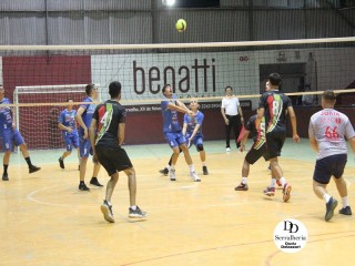 
<a style='margin-left: 5px;' class='btn btn-xs btn-social btn-facebook' href='https://www.facebook.com/sharer/sharer.php?u=https://www.boladovale.com.br/imgs/800-800-90/conteudo/fotos/1795/img3089.jpg' rel='popup' data-width='500' data-height='400'><i class='fa fa-facebook'></i>Compartilhar <span class='hidden-xs'>no Facebook</span>
</a> 
<a class='btn btn-default btn-xs' target='_blank' href='imgs/800-800-90/conteudo/fotos/1795/img3089.jpg'>
<span class='glyphicon glyphicon-cloud-download'></span> Salvar
</a> 
<span></span>