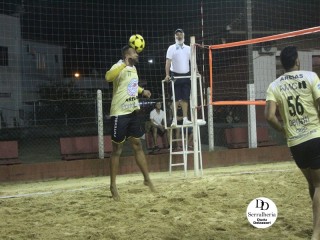 
<a style='margin-left: 5px;' class='btn btn-xs btn-social btn-facebook' href='https://www.facebook.com/sharer/sharer.php?u=https://www.boladovale.com.br/imgs/800-800-90/conteudo/fotos/1796/img2727.jpg' rel='popup' data-width='500' data-height='400'><i class='fa fa-facebook'></i>Compartilhar <span class='hidden-xs'>no Facebook</span>
</a> 
<a class='btn btn-default btn-xs' target='_blank' href='imgs/800-800-90/conteudo/fotos/1796/img2727.jpg'>
<span class='glyphicon glyphicon-cloud-download'></span> Salvar
</a> 
<span></span>