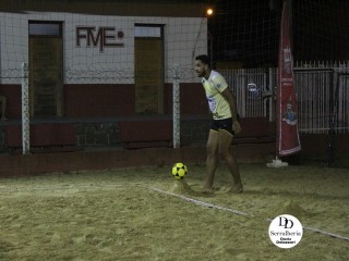 
<a style='margin-left: 5px;' class='btn btn-xs btn-social btn-facebook' href='https://www.facebook.com/sharer/sharer.php?u=https://www.boladovale.com.br/imgs/800-800-90/conteudo/fotos/1796/img2759.jpg' rel='popup' data-width='500' data-height='400'><i class='fa fa-facebook'></i>Compartilhar <span class='hidden-xs'>no Facebook</span>
</a> 
<a class='btn btn-default btn-xs' target='_blank' href='imgs/800-800-90/conteudo/fotos/1796/img2759.jpg'>
<span class='glyphicon glyphicon-cloud-download'></span> Salvar
</a> 
<span></span>