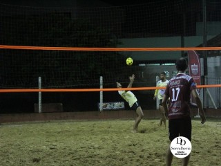 
<a style='margin-left: 5px;' class='btn btn-xs btn-social btn-facebook' href='https://www.facebook.com/sharer/sharer.php?u=https://www.boladovale.com.br/imgs/800-800-90/conteudo/fotos/1796/img2769.jpg' rel='popup' data-width='500' data-height='400'><i class='fa fa-facebook'></i>Compartilhar <span class='hidden-xs'>no Facebook</span>
</a> 
<a class='btn btn-default btn-xs' target='_blank' href='imgs/800-800-90/conteudo/fotos/1796/img2769.jpg'>
<span class='glyphicon glyphicon-cloud-download'></span> Salvar
</a> 
<span></span>