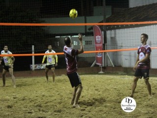 
<a style='margin-left: 5px;' class='btn btn-xs btn-social btn-facebook' href='https://www.facebook.com/sharer/sharer.php?u=https://www.boladovale.com.br/imgs/800-800-90/conteudo/fotos/1796/img2777.jpg' rel='popup' data-width='500' data-height='400'><i class='fa fa-facebook'></i>Compartilhar <span class='hidden-xs'>no Facebook</span>
</a> 
<a class='btn btn-default btn-xs' target='_blank' href='imgs/800-800-90/conteudo/fotos/1796/img2777.jpg'>
<span class='glyphicon glyphicon-cloud-download'></span> Salvar
</a> 
<span></span>