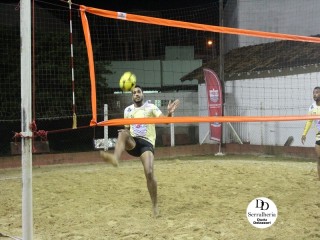 
<a style='margin-left: 5px;' class='btn btn-xs btn-social btn-facebook' href='https://www.facebook.com/sharer/sharer.php?u=https://www.boladovale.com.br/imgs/800-800-90/conteudo/fotos/1796/img2790.jpg' rel='popup' data-width='500' data-height='400'><i class='fa fa-facebook'></i>Compartilhar <span class='hidden-xs'>no Facebook</span>
</a> 
<a class='btn btn-default btn-xs' target='_blank' href='imgs/800-800-90/conteudo/fotos/1796/img2790.jpg'>
<span class='glyphicon glyphicon-cloud-download'></span> Salvar
</a> 
<span></span>