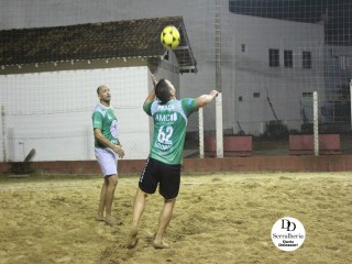 
<a style='margin-left: 5px;' class='btn btn-xs btn-social btn-facebook' href='https://www.facebook.com/sharer/sharer.php?u=https://www.boladovale.com.br/imgs/800-800-90/conteudo/fotos/1796/img3010.jpg' rel='popup' data-width='500' data-height='400'><i class='fa fa-facebook'></i>Compartilhar <span class='hidden-xs'>no Facebook</span>
</a> 
<a class='btn btn-default btn-xs' target='_blank' href='imgs/800-800-90/conteudo/fotos/1796/img3010.jpg'>
<span class='glyphicon glyphicon-cloud-download'></span> Salvar
</a> 
<span></span>