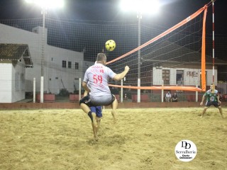
<a style='margin-left: 5px;' class='btn btn-xs btn-social btn-facebook' href='https://www.facebook.com/sharer/sharer.php?u=https://www.boladovale.com.br/imgs/800-800-90/conteudo/fotos/1796/img3016.jpg' rel='popup' data-width='500' data-height='400'><i class='fa fa-facebook'></i>Compartilhar <span class='hidden-xs'>no Facebook</span>
</a> 
<a class='btn btn-default btn-xs' target='_blank' href='imgs/800-800-90/conteudo/fotos/1796/img3016.jpg'>
<span class='glyphicon glyphicon-cloud-download'></span> Salvar
</a> 
<span></span>