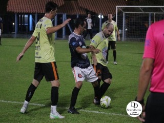 
<a style='margin-left: 5px;' class='btn btn-xs btn-social btn-facebook' href='https://www.facebook.com/sharer/sharer.php?u=https://www.boladovale.com.br/imgs/800-800-90/conteudo/fotos/1797/img3923.jpg' rel='popup' data-width='500' data-height='400'><i class='fa fa-facebook'></i>Compartilhar <span class='hidden-xs'>no Facebook</span>
</a> 
<a class='btn btn-default btn-xs' target='_blank' href='imgs/800-800-90/conteudo/fotos/1797/img3923.jpg'>
<span class='glyphicon glyphicon-cloud-download'></span> Salvar
</a> 
<span></span>