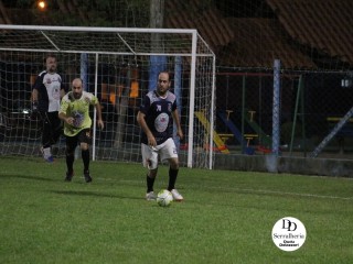 
<a style='margin-left: 5px;' class='btn btn-xs btn-social btn-facebook' href='https://www.facebook.com/sharer/sharer.php?u=https://www.boladovale.com.br/imgs/800-800-90/conteudo/fotos/1797/img3930.jpg' rel='popup' data-width='500' data-height='400'><i class='fa fa-facebook'></i>Compartilhar <span class='hidden-xs'>no Facebook</span>
</a> 
<a class='btn btn-default btn-xs' target='_blank' href='imgs/800-800-90/conteudo/fotos/1797/img3930.jpg'>
<span class='glyphicon glyphicon-cloud-download'></span> Salvar
</a> 
<span></span>