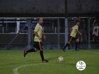 
<a style='margin-left: 5px;' class='btn btn-xs btn-social btn-facebook' href='https://www.facebook.com/sharer/sharer.php?u=https://www.boladovale.com.br/imgs/800-800-90/conteudo/fotos/1797/img3935.jpg' rel='popup' data-width='500' data-height='400'><i class='fa fa-facebook'></i>Compartilhar <span class='hidden-xs'>no Facebook</span>
</a> 
<a class='btn btn-default btn-xs' target='_blank' href='imgs/800-800-90/conteudo/fotos/1797/img3935.jpg'>
<span class='glyphicon glyphicon-cloud-download'></span> Salvar
</a> 
<span></span>