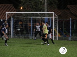 
<a style='margin-left: 5px;' class='btn btn-xs btn-social btn-facebook' href='https://www.facebook.com/sharer/sharer.php?u=https://www.boladovale.com.br/imgs/800-800-90/conteudo/fotos/1797/img3936.jpg' rel='popup' data-width='500' data-height='400'><i class='fa fa-facebook'></i>Compartilhar <span class='hidden-xs'>no Facebook</span>
</a> 
<a class='btn btn-default btn-xs' target='_blank' href='imgs/800-800-90/conteudo/fotos/1797/img3936.jpg'>
<span class='glyphicon glyphicon-cloud-download'></span> Salvar
</a> 
<span></span>