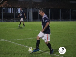 
<a style='margin-left: 5px;' class='btn btn-xs btn-social btn-facebook' href='https://www.facebook.com/sharer/sharer.php?u=https://www.boladovale.com.br/imgs/800-800-90/conteudo/fotos/1797/img3977.jpg' rel='popup' data-width='500' data-height='400'><i class='fa fa-facebook'></i>Compartilhar <span class='hidden-xs'>no Facebook</span>
</a> 
<a class='btn btn-default btn-xs' target='_blank' href='imgs/800-800-90/conteudo/fotos/1797/img3977.jpg'>
<span class='glyphicon glyphicon-cloud-download'></span> Salvar
</a> 
<span></span>