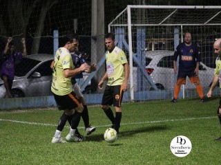 
<a style='margin-left: 5px;' class='btn btn-xs btn-social btn-facebook' href='https://www.facebook.com/sharer/sharer.php?u=https://www.boladovale.com.br/imgs/800-800-90/conteudo/fotos/1797/img3982.jpg' rel='popup' data-width='500' data-height='400'><i class='fa fa-facebook'></i>Compartilhar <span class='hidden-xs'>no Facebook</span>
</a> 
<a class='btn btn-default btn-xs' target='_blank' href='imgs/800-800-90/conteudo/fotos/1797/img3982.jpg'>
<span class='glyphicon glyphicon-cloud-download'></span> Salvar
</a> 
<span></span>