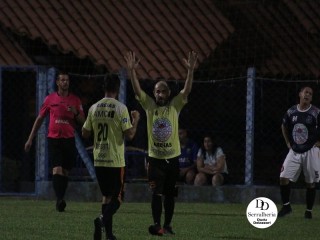 
<a style='margin-left: 5px;' class='btn btn-xs btn-social btn-facebook' href='https://www.facebook.com/sharer/sharer.php?u=https://www.boladovale.com.br/imgs/800-800-90/conteudo/fotos/1797/img4005.jpg' rel='popup' data-width='500' data-height='400'><i class='fa fa-facebook'></i>Compartilhar <span class='hidden-xs'>no Facebook</span>
</a> 
<a class='btn btn-default btn-xs' target='_blank' href='imgs/800-800-90/conteudo/fotos/1797/img4005.jpg'>
<span class='glyphicon glyphicon-cloud-download'></span> Salvar
</a> 
<span></span>