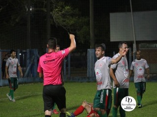 
<a style='margin-left: 5px;' class='btn btn-xs btn-social btn-facebook' href='https://www.facebook.com/sharer/sharer.php?u=https://www.boladovale.com.br/imgs/800-800-90/conteudo/fotos/1798/img4057.jpg' rel='popup' data-width='500' data-height='400'><i class='fa fa-facebook'></i>Compartilhar <span class='hidden-xs'>no Facebook</span>
</a> 
<a class='btn btn-default btn-xs' target='_blank' href='imgs/800-800-90/conteudo/fotos/1798/img4057.jpg'>
<span class='glyphicon glyphicon-cloud-download'></span> Salvar
</a> 
<span></span>