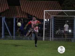 
<a style='margin-left: 5px;' class='btn btn-xs btn-social btn-facebook' href='https://www.facebook.com/sharer/sharer.php?u=https://www.boladovale.com.br/imgs/800-800-90/conteudo/fotos/1798/img4072.jpg' rel='popup' data-width='500' data-height='400'><i class='fa fa-facebook'></i>Compartilhar <span class='hidden-xs'>no Facebook</span>
</a> 
<a class='btn btn-default btn-xs' target='_blank' href='imgs/800-800-90/conteudo/fotos/1798/img4072.jpg'>
<span class='glyphicon glyphicon-cloud-download'></span> Salvar
</a> 
<span></span>