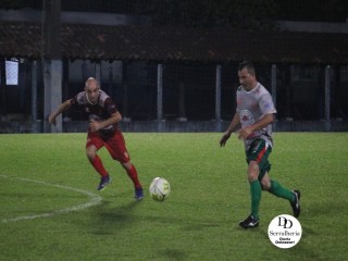 
<a style='margin-left: 5px;' class='btn btn-xs btn-social btn-facebook' href='https://www.facebook.com/sharer/sharer.php?u=https://www.boladovale.com.br/imgs/800-800-90/conteudo/fotos/1798/img4098.jpg' rel='popup' data-width='500' data-height='400'><i class='fa fa-facebook'></i>Compartilhar <span class='hidden-xs'>no Facebook</span>
</a> 
<a class='btn btn-default btn-xs' target='_blank' href='imgs/800-800-90/conteudo/fotos/1798/img4098.jpg'>
<span class='glyphicon glyphicon-cloud-download'></span> Salvar
</a> 
<span></span>