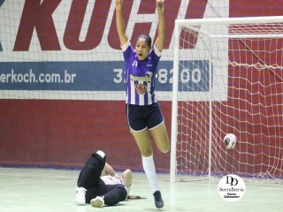 
<a style='margin-left: 5px;' class='btn btn-xs btn-social btn-facebook' href='https://www.facebook.com/sharer/sharer.php?u=https://www.boladovale.com.br/imgs/800-800-90/conteudo/fotos/1799/img4181.jpg' rel='popup' data-width='500' data-height='400'><i class='fa fa-facebook'></i>Compartilhar <span class='hidden-xs'>no Facebook</span>
</a> 
<a class='btn btn-default btn-xs' target='_blank' href='imgs/800-800-90/conteudo/fotos/1799/img4181.jpg'>
<span class='glyphicon glyphicon-cloud-download'></span> Salvar
</a> 
<span></span>