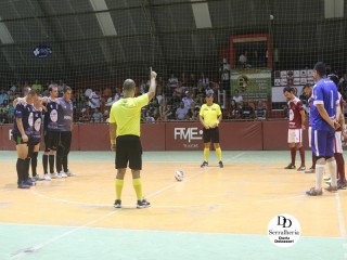 
<a style='margin-left: 5px;' class='btn btn-xs btn-social btn-facebook' href='https://www.facebook.com/sharer/sharer.php?u=https://www.boladovale.com.br/imgs/800-800-90/conteudo/fotos/1801/img4511.jpg' rel='popup' data-width='500' data-height='400'><i class='fa fa-facebook'></i>Compartilhar <span class='hidden-xs'>no Facebook</span>
</a> 
<a class='btn btn-default btn-xs' target='_blank' href='imgs/800-800-90/conteudo/fotos/1801/img4511.jpg'>
<span class='glyphicon glyphicon-cloud-download'></span> Salvar
</a> 
<span></span>
