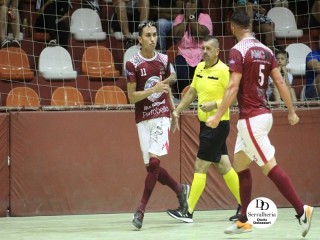 
<a style='margin-left: 5px;' class='btn btn-xs btn-social btn-facebook' href='https://www.facebook.com/sharer/sharer.php?u=https://www.boladovale.com.br/imgs/800-800-90/conteudo/fotos/1801/img4552-41.jpg' rel='popup' data-width='500' data-height='400'><i class='fa fa-facebook'></i>Compartilhar <span class='hidden-xs'>no Facebook</span>
</a> 
<a class='btn btn-default btn-xs' target='_blank' href='imgs/800-800-90/conteudo/fotos/1801/img4552-41.jpg'>
<span class='glyphicon glyphicon-cloud-download'></span> Salvar
</a> 
<span></span>