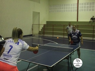 
<a style='margin-left: 5px;' class='btn btn-xs btn-social btn-facebook' href='https://www.facebook.com/sharer/sharer.php?u=https://www.boladovale.com.br/imgs/800-800-90/conteudo/fotos/1804/img3252.jpg' rel='popup' data-width='500' data-height='400'><i class='fa fa-facebook'></i>Compartilhar <span class='hidden-xs'>no Facebook</span>
</a> 
<a class='btn btn-default btn-xs' target='_blank' href='imgs/800-800-90/conteudo/fotos/1804/img3252.jpg'>
<span class='glyphicon glyphicon-cloud-download'></span> Salvar
</a> 
<span></span>