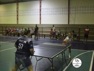 
<a style='margin-left: 5px;' class='btn btn-xs btn-social btn-facebook' href='https://www.facebook.com/sharer/sharer.php?u=https://www.boladovale.com.br/imgs/800-800-90/conteudo/fotos/1804/img3255.jpg' rel='popup' data-width='500' data-height='400'><i class='fa fa-facebook'></i>Compartilhar <span class='hidden-xs'>no Facebook</span>
</a> 
<a class='btn btn-default btn-xs' target='_blank' href='imgs/800-800-90/conteudo/fotos/1804/img3255.jpg'>
<span class='glyphicon glyphicon-cloud-download'></span> Salvar
</a> 
<span></span>