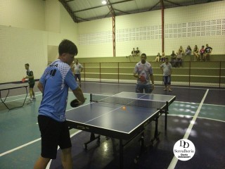
<a style='margin-left: 5px;' class='btn btn-xs btn-social btn-facebook' href='https://www.facebook.com/sharer/sharer.php?u=https://www.boladovale.com.br/imgs/800-800-90/conteudo/fotos/1804/img3270.jpg' rel='popup' data-width='500' data-height='400'><i class='fa fa-facebook'></i>Compartilhar <span class='hidden-xs'>no Facebook</span>
</a> 
<a class='btn btn-default btn-xs' target='_blank' href='imgs/800-800-90/conteudo/fotos/1804/img3270.jpg'>
<span class='glyphicon glyphicon-cloud-download'></span> Salvar
</a> 
<span></span>