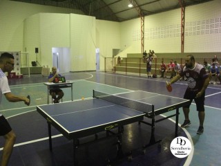 
<a style='margin-left: 5px;' class='btn btn-xs btn-social btn-facebook' href='https://www.facebook.com/sharer/sharer.php?u=https://www.boladovale.com.br/imgs/800-800-90/conteudo/fotos/1804/img3323.jpg' rel='popup' data-width='500' data-height='400'><i class='fa fa-facebook'></i>Compartilhar <span class='hidden-xs'>no Facebook</span>
</a> 
<a class='btn btn-default btn-xs' target='_blank' href='imgs/800-800-90/conteudo/fotos/1804/img3323.jpg'>
<span class='glyphicon glyphicon-cloud-download'></span> Salvar
</a> 
<span></span>