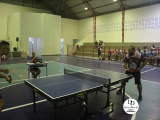 
<a style='margin-left: 5px;' class='btn btn-xs btn-social btn-facebook' href='https://www.facebook.com/sharer/sharer.php?u=https://www.boladovale.com.br/imgs/800-800-90/conteudo/fotos/1804/img3324.jpg' rel='popup' data-width='500' data-height='400'><i class='fa fa-facebook'></i>Compartilhar <span class='hidden-xs'>no Facebook</span>
</a> 
<a class='btn btn-default btn-xs' target='_blank' href='imgs/800-800-90/conteudo/fotos/1804/img3324.jpg'>
<span class='glyphicon glyphicon-cloud-download'></span> Salvar
</a> 
<span></span>