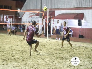 
<a style='margin-left: 5px;' class='btn btn-xs btn-social btn-facebook' href='https://www.facebook.com/sharer/sharer.php?u=https://www.boladovale.com.br/imgs/800-800-90/conteudo/fotos/1805/img4707.jpg' rel='popup' data-width='500' data-height='400'><i class='fa fa-facebook'></i>Compartilhar <span class='hidden-xs'>no Facebook</span>
</a> 
<a class='btn btn-default btn-xs' target='_blank' href='imgs/800-800-90/conteudo/fotos/1805/img4707.jpg'>
<span class='glyphicon glyphicon-cloud-download'></span> Salvar
</a> 
<span></span>