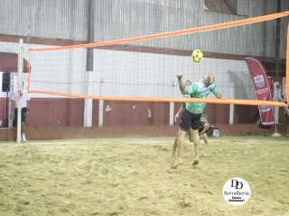 
<a style='margin-left: 5px;' class='btn btn-xs btn-social btn-facebook' href='https://www.facebook.com/sharer/sharer.php?u=https://www.boladovale.com.br/imgs/800-800-90/conteudo/fotos/1805/img4832.jpg' rel='popup' data-width='500' data-height='400'><i class='fa fa-facebook'></i>Compartilhar <span class='hidden-xs'>no Facebook</span>
</a> 
<a class='btn btn-default btn-xs' target='_blank' href='imgs/800-800-90/conteudo/fotos/1805/img4832.jpg'>
<span class='glyphicon glyphicon-cloud-download'></span> Salvar
</a> 
<span></span>