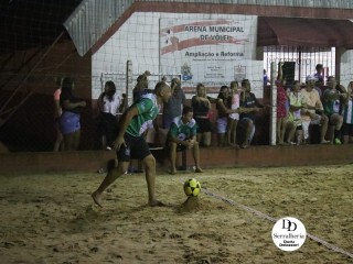 
<a style='margin-left: 5px;' class='btn btn-xs btn-social btn-facebook' href='https://www.facebook.com/sharer/sharer.php?u=https://www.boladovale.com.br/imgs/800-800-90/conteudo/fotos/1805/img4847.jpg' rel='popup' data-width='500' data-height='400'><i class='fa fa-facebook'></i>Compartilhar <span class='hidden-xs'>no Facebook</span>
</a> 
<a class='btn btn-default btn-xs' target='_blank' href='imgs/800-800-90/conteudo/fotos/1805/img4847.jpg'>
<span class='glyphicon glyphicon-cloud-download'></span> Salvar
</a> 
<span></span>