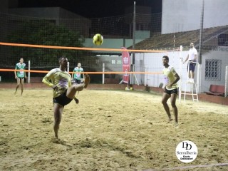 
<a style='margin-left: 5px;' class='btn btn-xs btn-social btn-facebook' href='https://www.facebook.com/sharer/sharer.php?u=https://www.boladovale.com.br/imgs/800-800-90/conteudo/fotos/1805/img4858.jpg' rel='popup' data-width='500' data-height='400'><i class='fa fa-facebook'></i>Compartilhar <span class='hidden-xs'>no Facebook</span>
</a> 
<a class='btn btn-default btn-xs' target='_blank' href='imgs/800-800-90/conteudo/fotos/1805/img4858.jpg'>
<span class='glyphicon glyphicon-cloud-download'></span> Salvar
</a> 
<span></span>