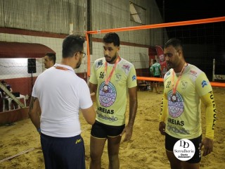 
<a style='margin-left: 5px;' class='btn btn-xs btn-social btn-facebook' href='https://www.facebook.com/sharer/sharer.php?u=https://www.boladovale.com.br/imgs/800-800-90/conteudo/fotos/1805/img4931.jpg' rel='popup' data-width='500' data-height='400'><i class='fa fa-facebook'></i>Compartilhar <span class='hidden-xs'>no Facebook</span>
</a> 
<a class='btn btn-default btn-xs' target='_blank' href='imgs/800-800-90/conteudo/fotos/1805/img4931.jpg'>
<span class='glyphicon glyphicon-cloud-download'></span> Salvar
</a> 
<span></span>