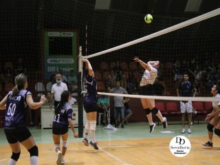 
<a style='margin-left: 5px;' class='btn btn-xs btn-social btn-facebook' href='https://www.facebook.com/sharer/sharer.php?u=https://www.boladovale.com.br/imgs/800-800-90/conteudo/fotos/1806/img5130.jpg' rel='popup' data-width='500' data-height='400'><i class='fa fa-facebook'></i>Compartilhar <span class='hidden-xs'>no Facebook</span>
</a> 
<a class='btn btn-default btn-xs' target='_blank' href='imgs/800-800-90/conteudo/fotos/1806/img5130.jpg'>
<span class='glyphicon glyphicon-cloud-download'></span> Salvar
</a> 
<span></span>