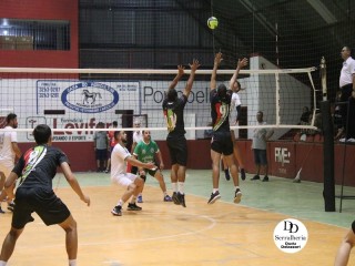 
<a style='margin-left: 5px;' class='btn btn-xs btn-social btn-facebook' href='https://www.facebook.com/sharer/sharer.php?u=https://www.boladovale.com.br/imgs/800-800-90/conteudo/fotos/1807/img5305.jpg' rel='popup' data-width='500' data-height='400'><i class='fa fa-facebook'></i>Compartilhar <span class='hidden-xs'>no Facebook</span>
</a> 
<a class='btn btn-default btn-xs' target='_blank' href='imgs/800-800-90/conteudo/fotos/1807/img5305.jpg'>
<span class='glyphicon glyphicon-cloud-download'></span> Salvar
</a> 
<span></span>