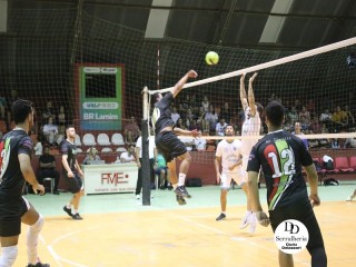 
<a style='margin-left: 5px;' class='btn btn-xs btn-social btn-facebook' href='https://www.facebook.com/sharer/sharer.php?u=https://www.boladovale.com.br/imgs/800-800-90/conteudo/fotos/1807/img5369.jpg' rel='popup' data-width='500' data-height='400'><i class='fa fa-facebook'></i>Compartilhar <span class='hidden-xs'>no Facebook</span>
</a> 
<a class='btn btn-default btn-xs' target='_blank' href='imgs/800-800-90/conteudo/fotos/1807/img5369.jpg'>
<span class='glyphicon glyphicon-cloud-download'></span> Salvar
</a> 
<span></span>