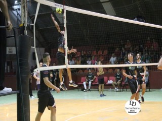 
<a style='margin-left: 5px;' class='btn btn-xs btn-social btn-facebook' href='https://www.facebook.com/sharer/sharer.php?u=https://www.boladovale.com.br/imgs/800-800-90/conteudo/fotos/1807/img5385.jpg' rel='popup' data-width='500' data-height='400'><i class='fa fa-facebook'></i>Compartilhar <span class='hidden-xs'>no Facebook</span>
</a> 
<a class='btn btn-default btn-xs' target='_blank' href='imgs/800-800-90/conteudo/fotos/1807/img5385.jpg'>
<span class='glyphicon glyphicon-cloud-download'></span> Salvar
</a> 
<span></span>