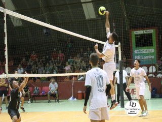 
<a style='margin-left: 5px;' class='btn btn-xs btn-social btn-facebook' href='https://www.facebook.com/sharer/sharer.php?u=https://www.boladovale.com.br/imgs/800-800-90/conteudo/fotos/1807/img5391.jpg' rel='popup' data-width='500' data-height='400'><i class='fa fa-facebook'></i>Compartilhar <span class='hidden-xs'>no Facebook</span>
</a> 
<a class='btn btn-default btn-xs' target='_blank' href='imgs/800-800-90/conteudo/fotos/1807/img5391.jpg'>
<span class='glyphicon glyphicon-cloud-download'></span> Salvar
</a> 
<span></span>